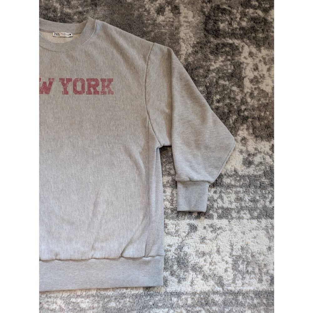 Zara Pullover Sweatshirt NEW YORK Graphic Print - Size Small, Made In Portugal - Picture 3 of 10